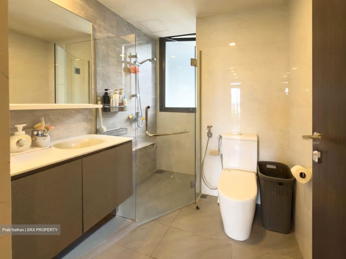 The Brownstone (D27), Condominium #604462111